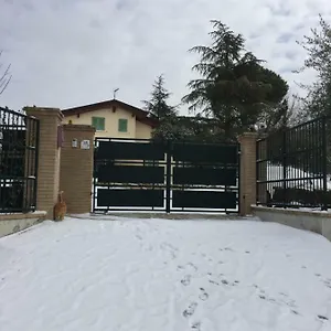 Casa Vacanze Le More , Valfabbrica Italia